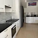 Andria's Luxury Family Near Casino Apartman